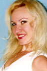  Russe der suchend schaut